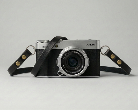 Mondello - Tracolla fotocamera in pelle