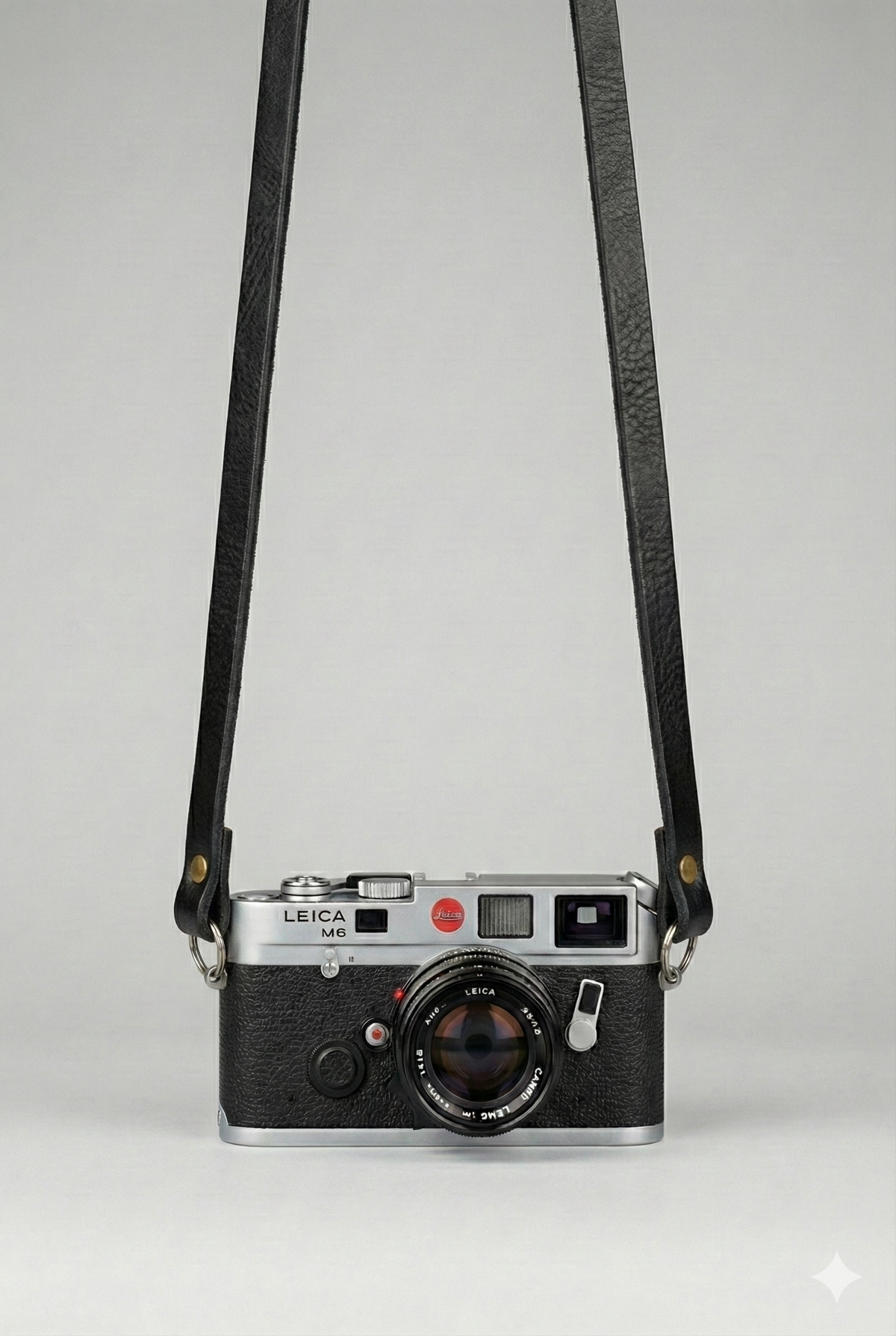 Minimal 2 - Leather strap for vintage camera. 