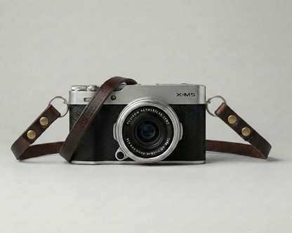 Barcarello – Kameragurt aus Leder