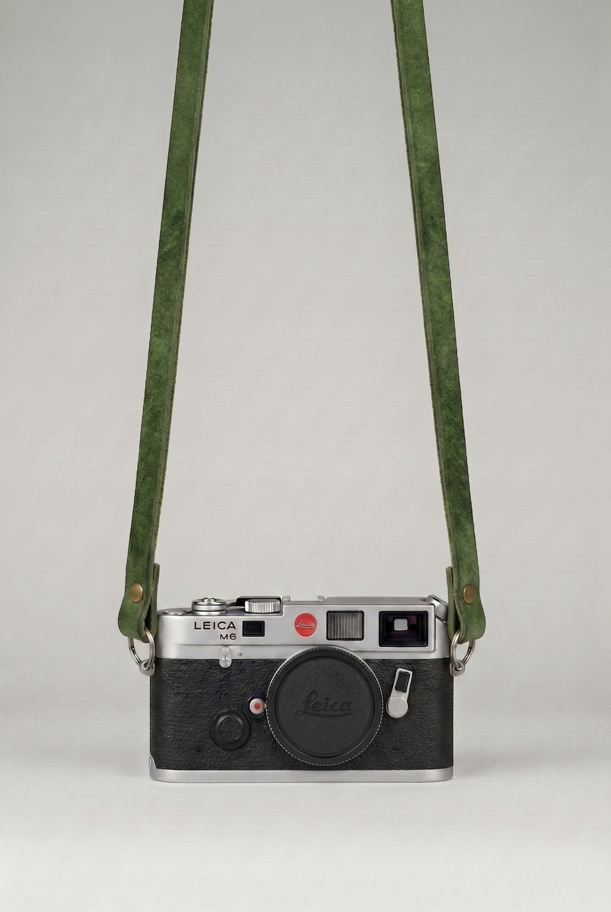 Tracolla in pelle verde leica
